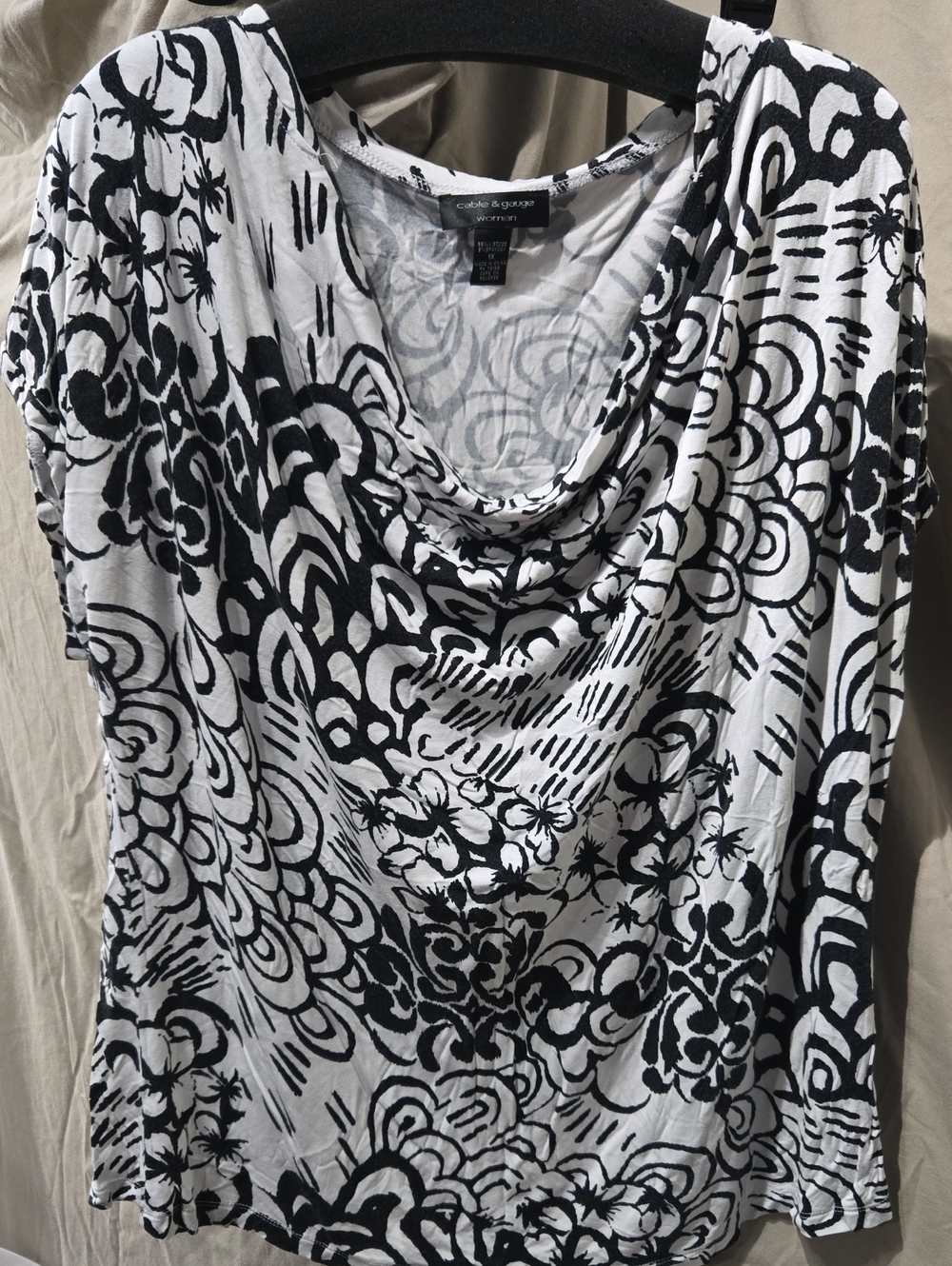 Cable & Gauge Black and White Cowl Neck Long Sleeve Top